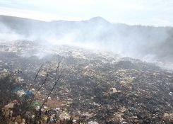 Kon Tum: Người dân phản ánh bãi rác huyện Ngọc Hồi gây ô nhiễm môi trường
