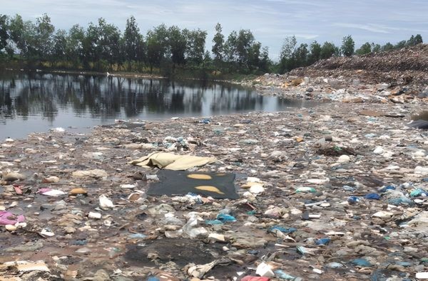 CẢNH BÁO Ô NHIỄM NƯỚC RỈ RÁC CỰC ĐỘC HẠI